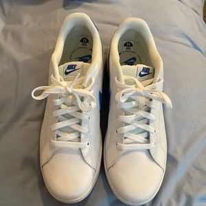 New mens nike size 9.5